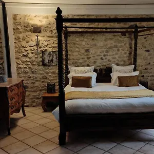 https://lamaisonxv.hotels-rhonealpes.com