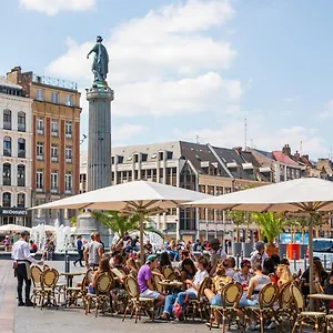 https://apt-4-bedroom-with-parking.lillehotels.org