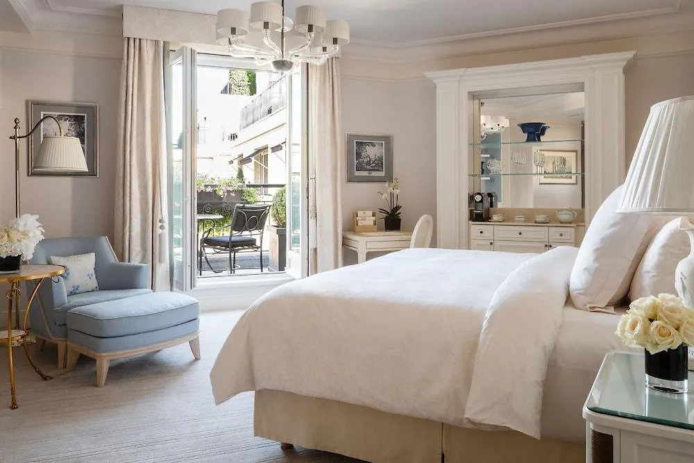 Four Seasons Hotel George V Paris